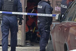  Strzały na warszawskiej Pradze. W trakcie interwencji został ranny policjant. Trwa walka o jego życie