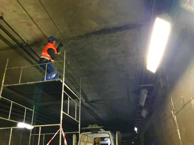 Remont zamkniętego tunelu pod Dworcem Głównym