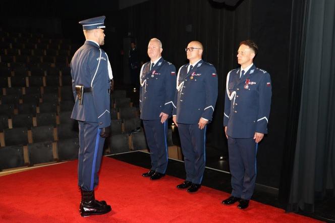 Komenda Miejska Policji w Tarnowie ma nowego komendanta. Marcin Sak zastąpił Mariusza Dymurę