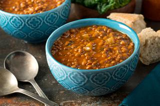 Pomidorowa z curry: rozgrzewająca zupa na chłodne dni 