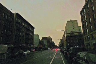 Wielka awaria prądu w Nowym Jorku. Ciemność pochłonęła Manhattan