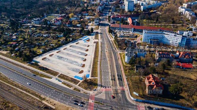 Nowy parking przy ul. Arkońskiej i przebudowana ul. Bułgarska