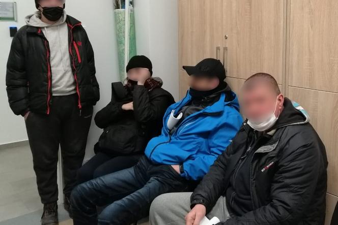 Tarnów: Firma kurierska zatrudniała NIELEGALNIE 7 Ukraińców. Czeka ich deportacja [AUDIO]