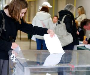 Te wybory należały do kobiet. Rekordowa frekwencja to ich zasługa