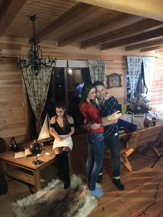 BOYS KRĘCI Z DZIEWCZYNAMI