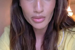 Karolina Gilon na ślubie brata