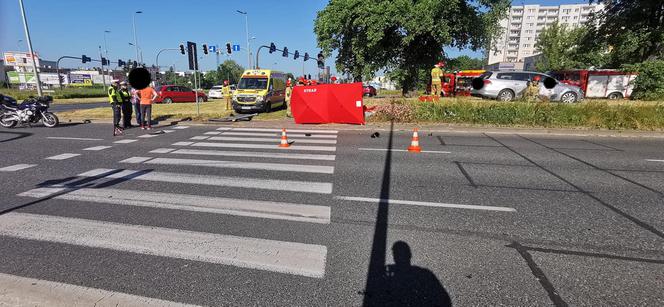Tragiczny wypadek w Bydgoszczy! Nie żyje piesza, która stała na chodniku! [ZDJĘCIA] 