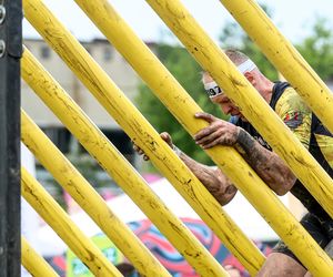 Runmageddon w Katowicach 2025. Błoto, pot i triumf na Hałdzie Kostuchna