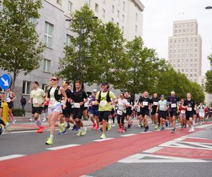Uczestnicy Maratonu Warszawskiego 2025