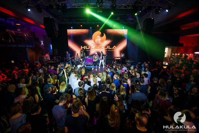 Kręgle gwiazdy i zabawa