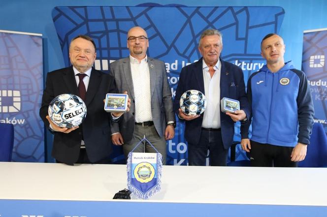 Tak będzie wyglądał nowy stadion Hutnika Kraków. Pomieści ponad 8 tys. widzów