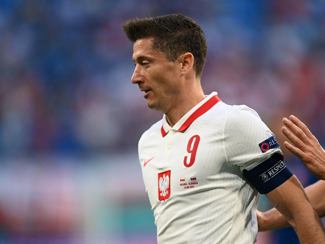 Robert Lewandowski w ogniu krytyki byłego reprezentanta Polski. „Powinien dać przykład i zapie****ać!” [TYLKO U NAS]
