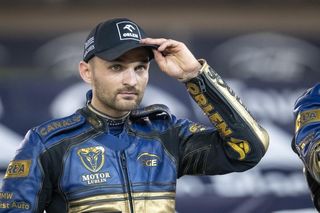 Bartosz Zmarzlik pomógł 11-latkowi okradzionemu ze sprzętu. Nowy motocykl i kask od mistrza