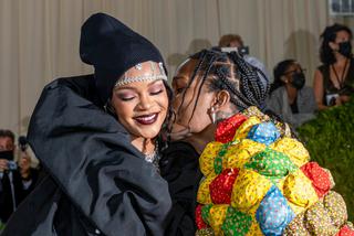 Rihanna tworzy też męską bieliznę. W roli eksperta ASAP Rocky? Nic z tego!