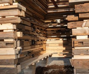 Barn Again - jeden z dwóch prezentowanych na Biennale pawilonów