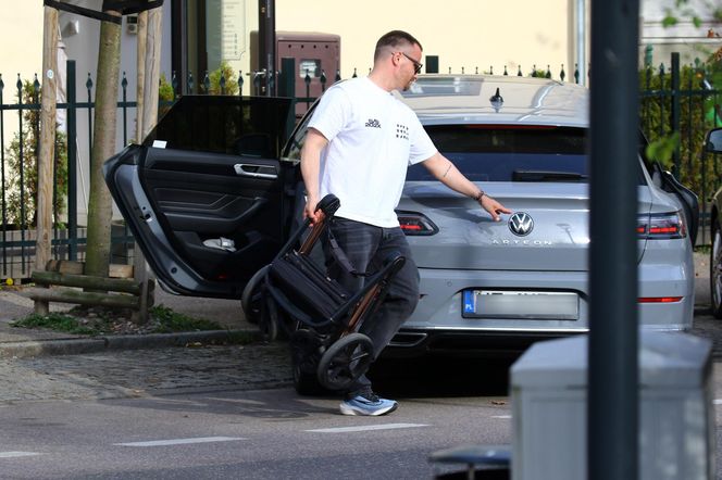 Marcin Hakiel z Dominiką i synkiem Romeo w Sopocie