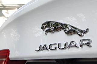 Jaguar XE 2.0 T R-Sport