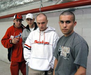 Ich hit na początku lat 2000. śpiewali wszyscy. Członkowie Jeden Osiem L. po latach wrócili na salony 