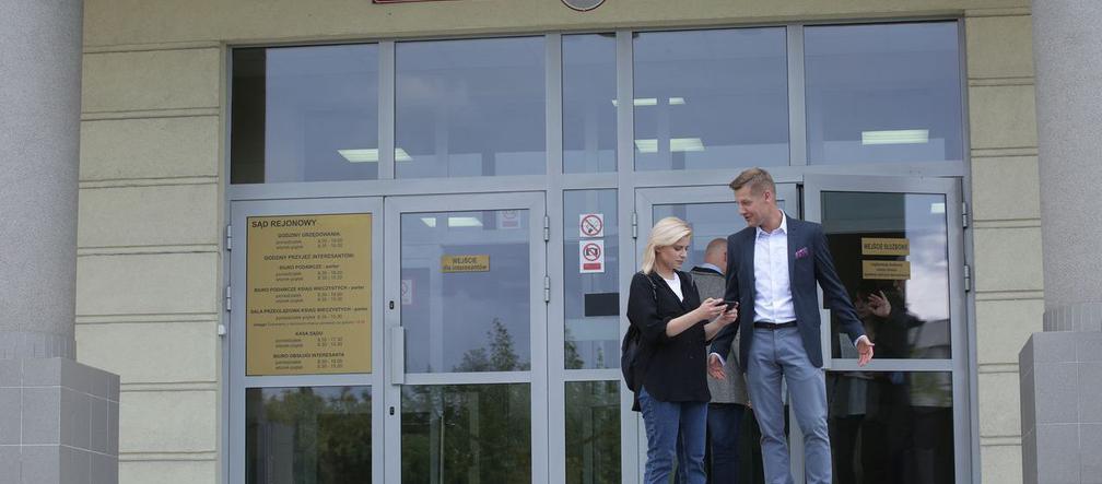 M jak miłość odc. 1400. Paweł (Rafał Mroczek), Katia (Joanna Jarmołowicz)