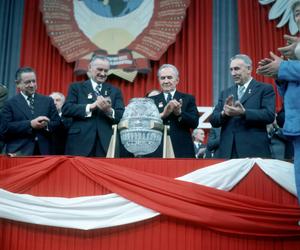 Uroczyste otwarcie Huty Katowice. 1976r. N/Z: od lewej - Edward Babiuch - Z-ca Przew. Rady Panstwa PRL, Piotr Jaroszewicz - Premier PRL, Aleksiej Kosygin - Premier ZSRR, Edward Gierek - I Sekretarz KC PZPR