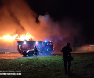 Pożar hotelu w Chrząstowicach. Jedna osoba zginęła, dwie są ranne 