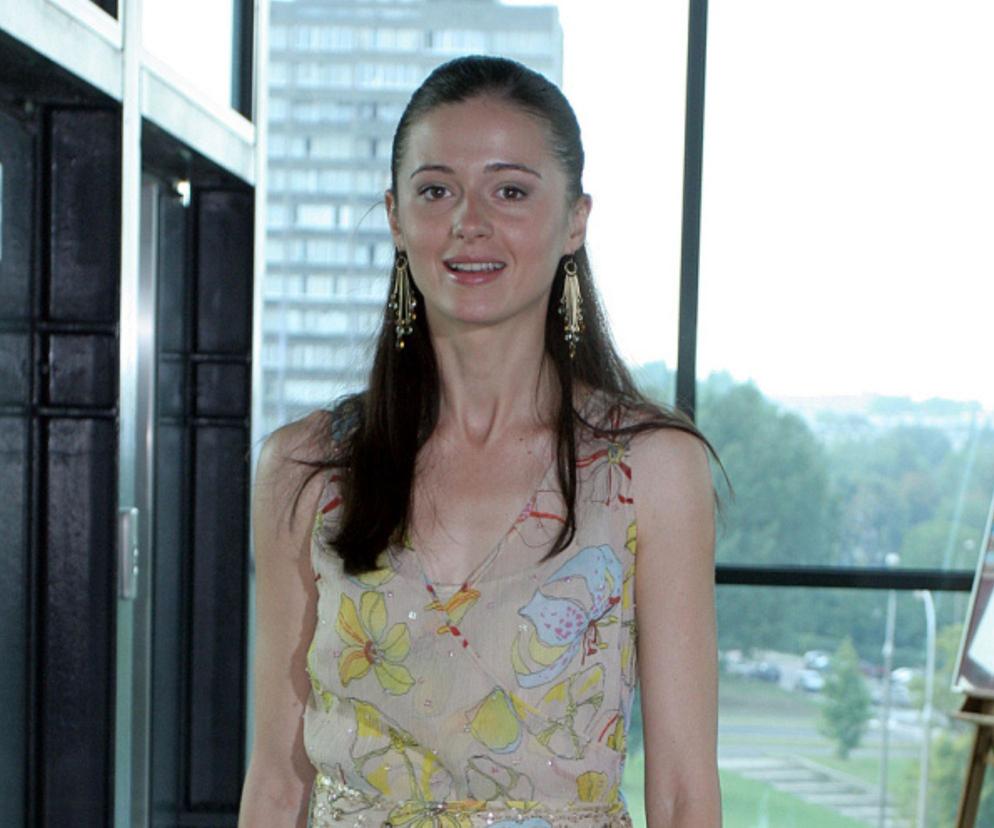 Agnieszka Grochowska - Figure 1
