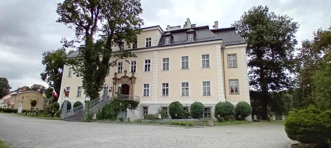 Dolnośląska Krzyżowa. Miejsce, które stało się symbolem dialogu i pojednania  
