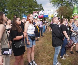 Kortowiada 2024. Drugi dzień koncertów na plaży przyciągnął tłumy. Zobacz zdjęcia!