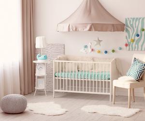 Przytulny pokój dla niemowlaka – słodki błogostan