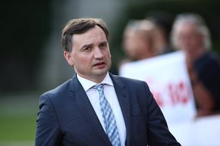 PiS modli się za Lecha Kaczyńskiego na Wawelu