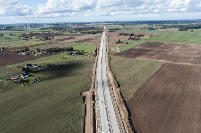 Budowa drogi ekspresowej S6 na odcinkach Bobrowniki Skórowo i koniec obwodnicy Słupska - Bobrowniki