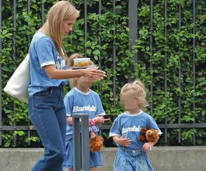 Agnieszka Kaczorowska. Tańcząca z córkami