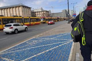Tramwaje nie kursują w centrum Warszawy! Awaria sparaliżowała stolicę