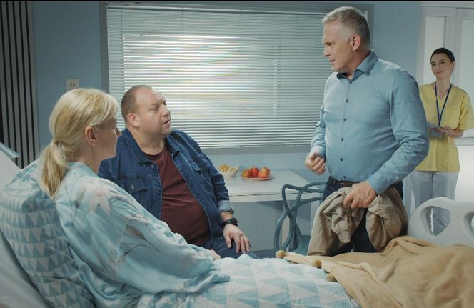 M jak miłość, odcinek 1851: Artur (Robert Moskwa), Jagoda (Katarzyna Kołeczek), Tadeusz (Bartłomiej Nowosielski)