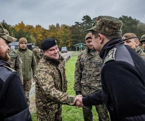 FORMACJE ŁĄCZĄ SIŁY  W BRANIEWIE