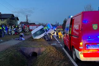 Wypadek z udziałem busa w Fałkowie pod Końskimi