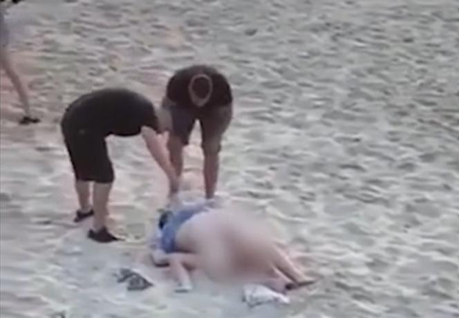Seks na plaży w Mielnie