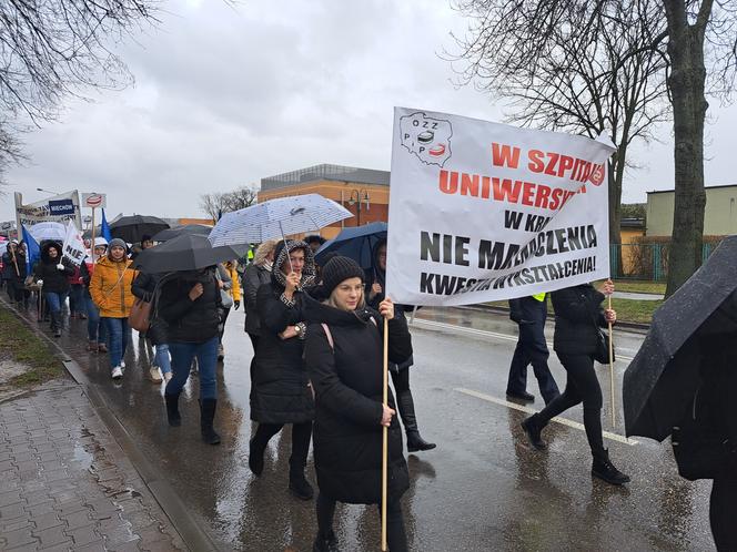 Protest pielęgniarek w Tarnowie