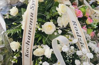 28-letni Krzysztof zginął w lawinie. Ocean kwiatów