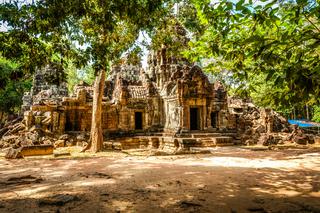10 Angkor Wat (Kambodża)