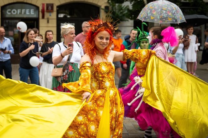 Parada Syrenki przeszła ulicami Warszawy. Tak bawili się mieszkańcy