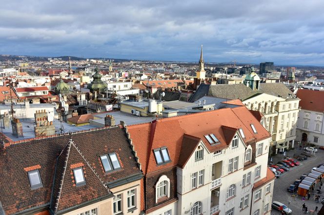 „Morawski Manchester” leży zaledwie kilka godziny drogi z Małopolski. Ma drugie największe katakumby w Europie