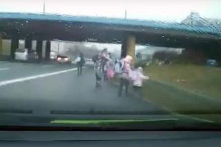 Dzieci z opiekunami biegały po DTŚ w Chorzowie