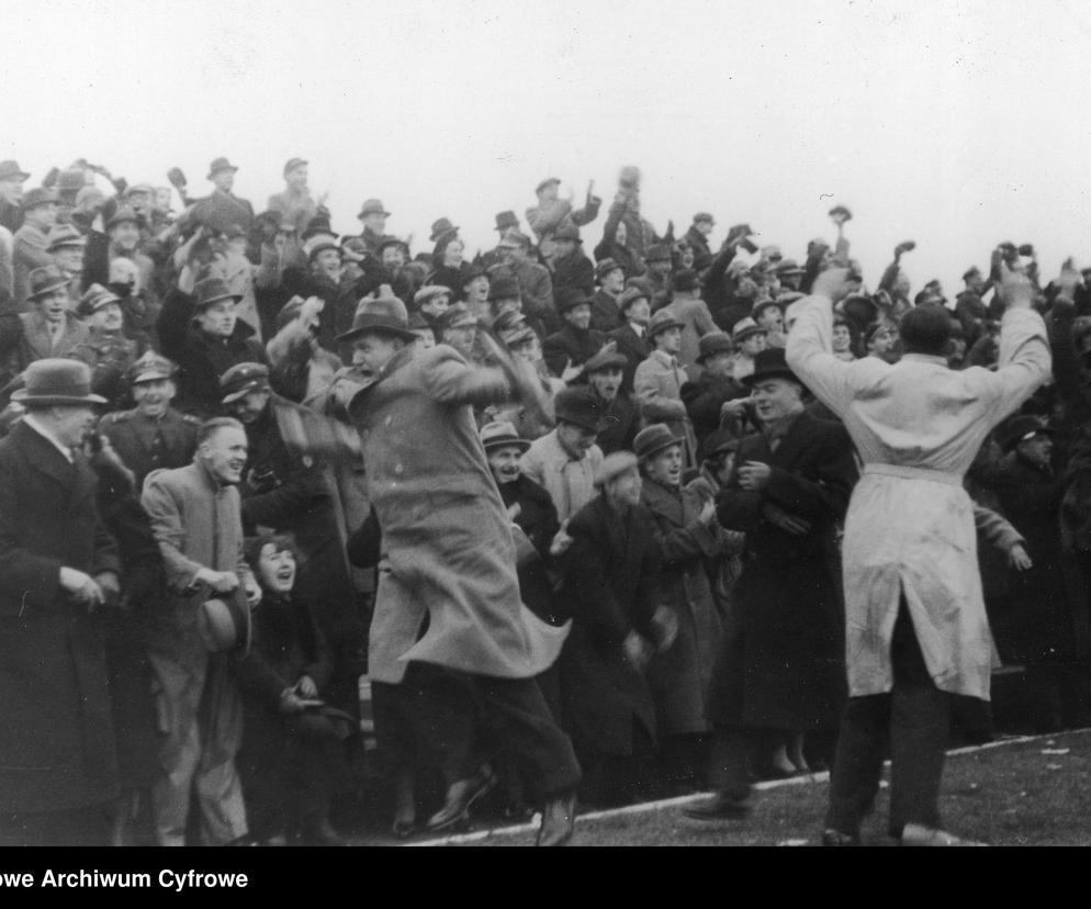 Mecz piłki nożnej Polska - Norwegia na Stadionie Wojska Polskiego w Warszawie, 1938 rok