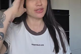 Karolina Gilon pokazała, jak wygląda dwa tygodnie po porodzie. Nie jest źle