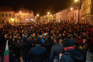 Lublin solidarny z Gdańskiem. Setki osób przed ratuszem