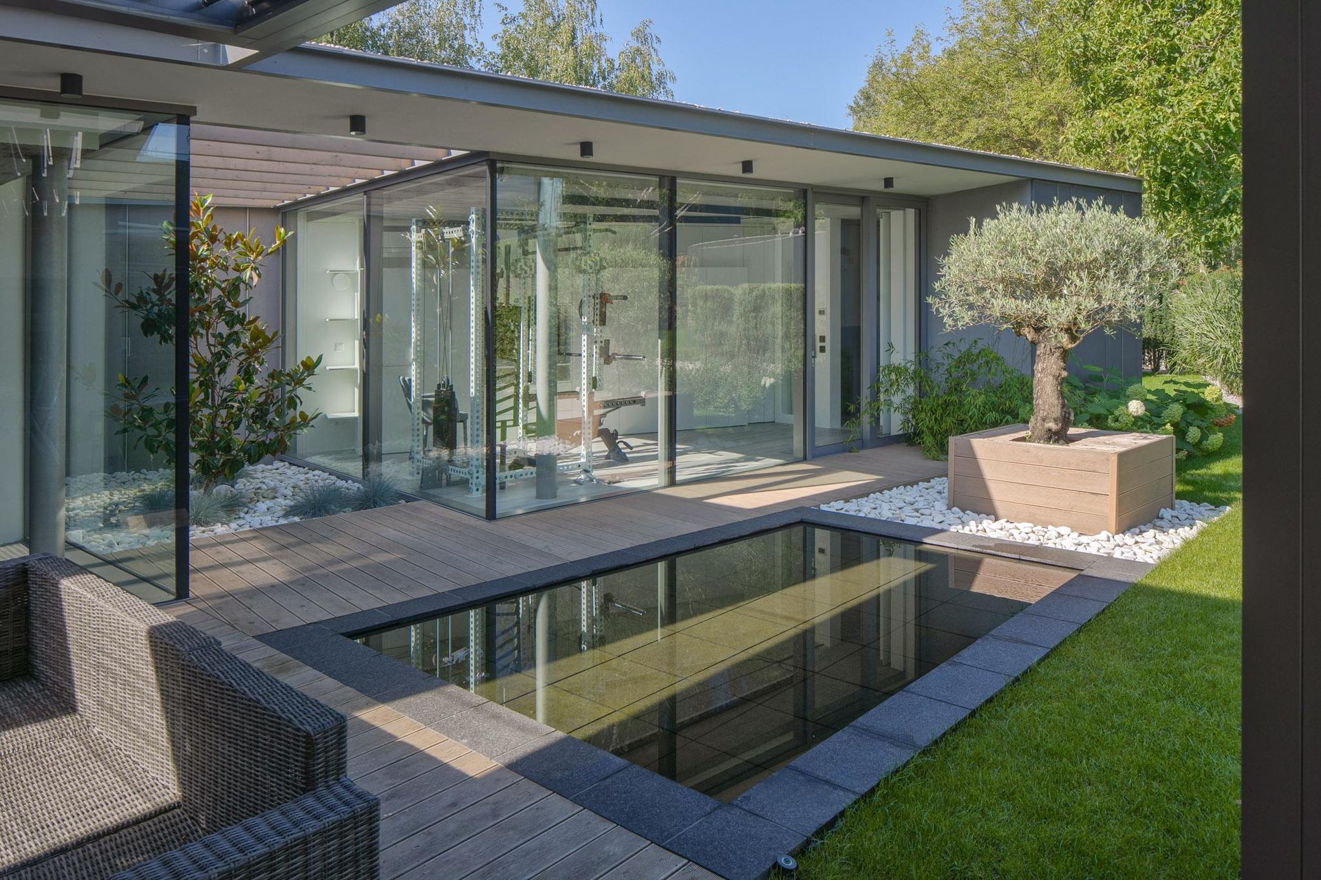 Dom z Boxem na Zielonym Ursynowie