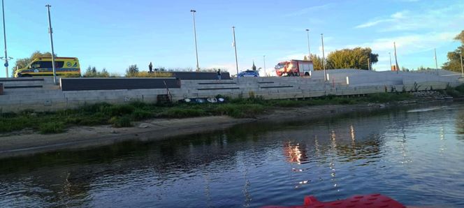 Tragiczne odkrycie w Wiśle. W Fordonie wyłowiono ciało kobiety! [ZDJĘCIA]