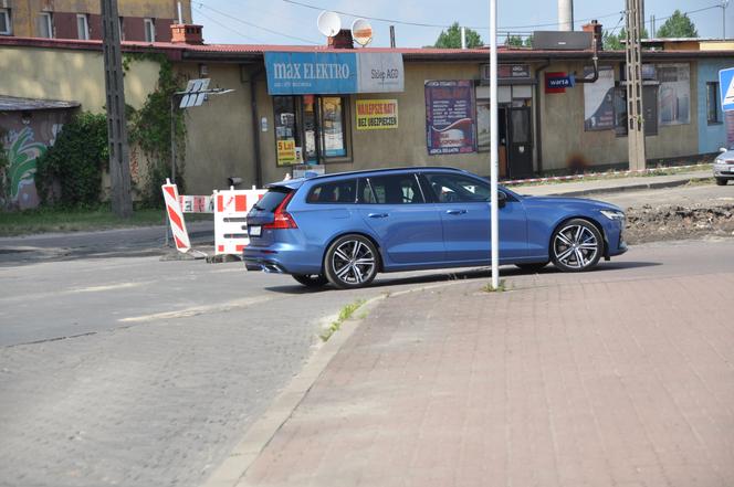 Roboty drogowe i utrudnienia na Dolnej Kamiennej w Skarżysku