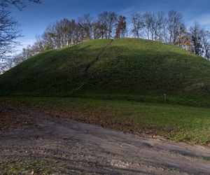 Góra Świętego Wawrzyńca w Kujawsko-Pomorskiem. To wzgórze skrywa początki Polski